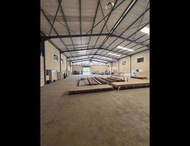 INDUSTRIAL PROPERTY TO RENT IN MERRIVALE